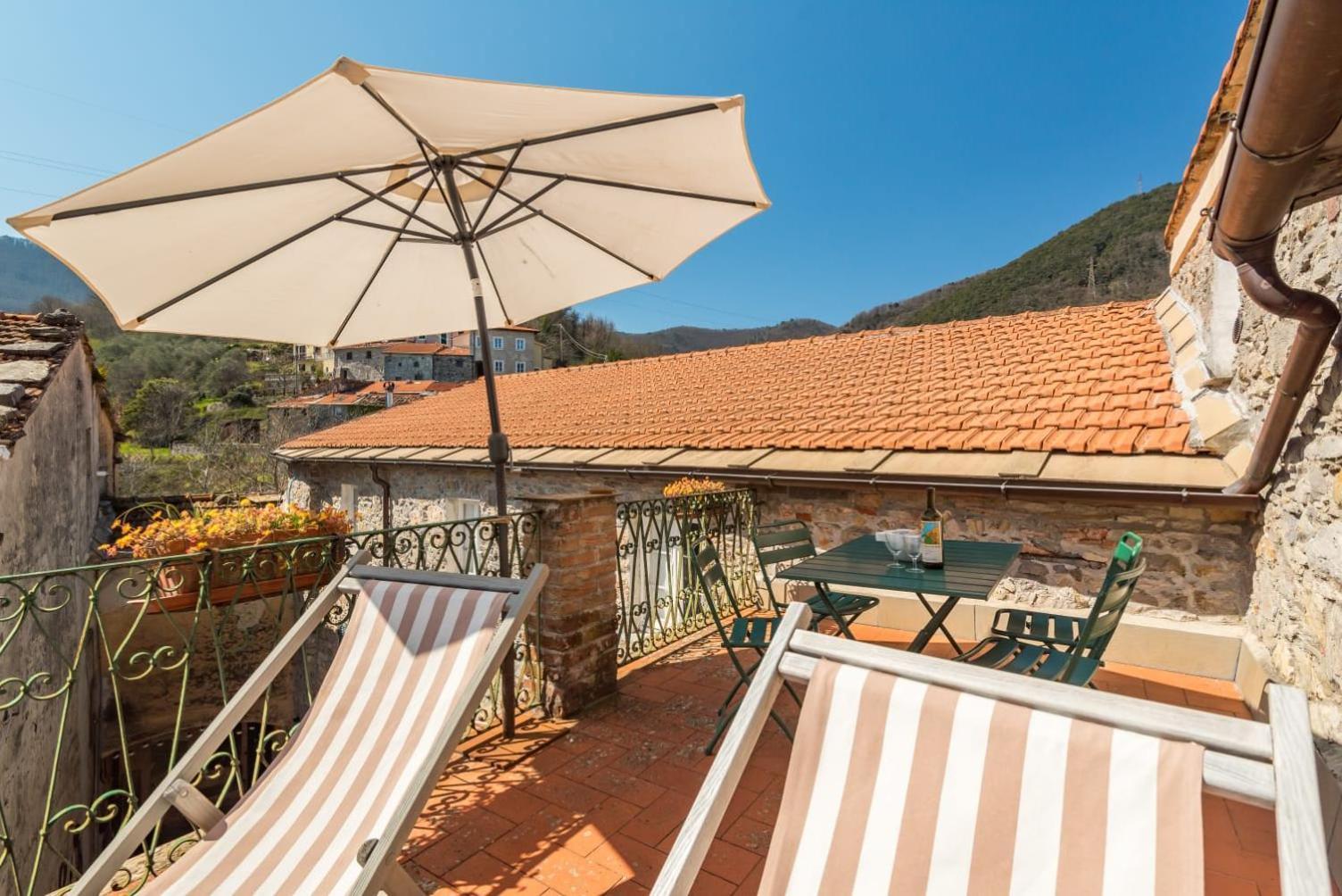 Corte Paganini Casa Vacanze Riccò del Golfo di Spezia Kültér fotó